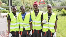 IERI MATTINA I MIGRANTI HANNO INIZIATO A LAVORARE A POTENZA