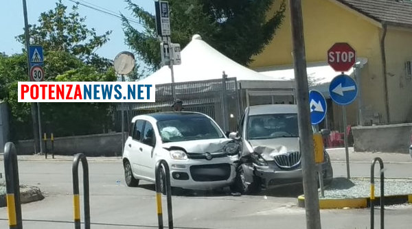 Potenza, Altro Incidente Poco Fa! Le Foto